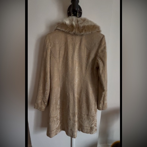 Vintage Y2K Penny Lane Beige Coat with Faux Fur Trim - Picture 5 of 5
